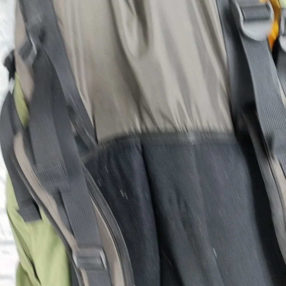 Mountainsmith Circuit Internal Frame Backpack Hiking Backcounty Ski